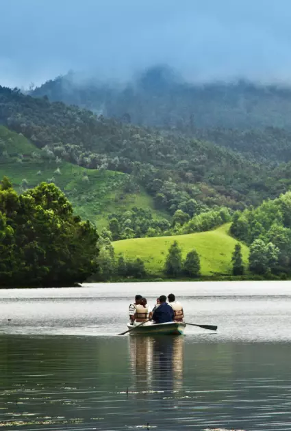 boating places in munnar